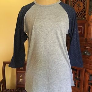 Lularoe Randy polkadot sleeve baseballstyle top!